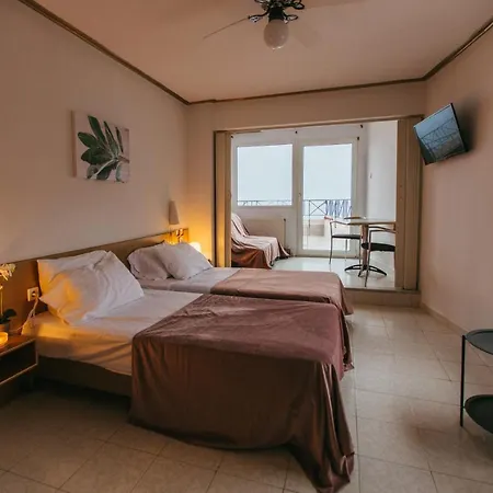 Christina - Happy Days Апарт-отель