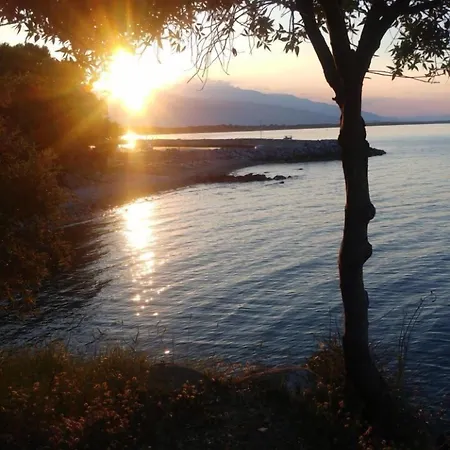 Апарт-отель Christina - Happy Days