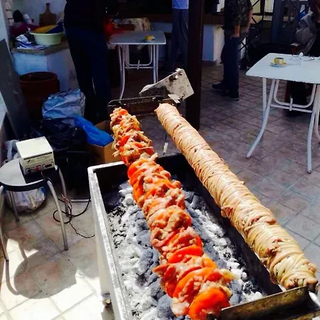 Christina - Happy Days Апарт-отель 3*