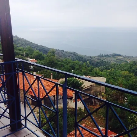 Апарт-отель Christina - Happy Days