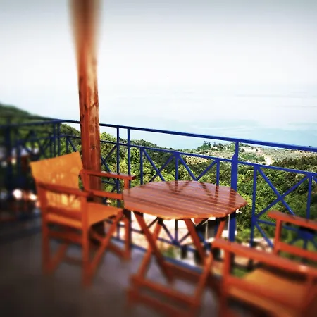 Апарт-отель Christina - Happy Days 3*