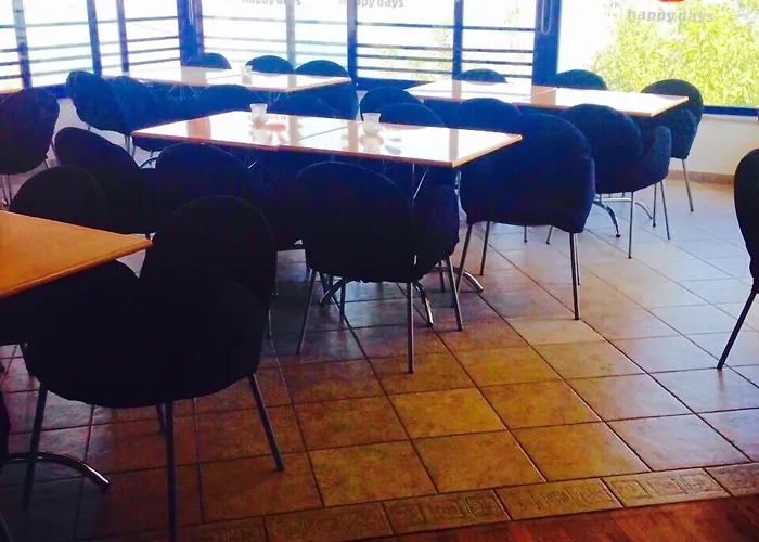 Apart-hotel Christina - Happy Days