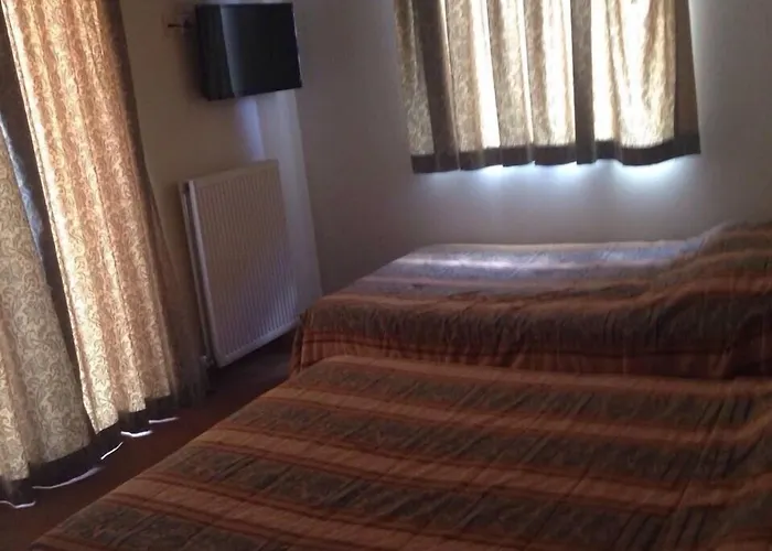 Christina - Happy Days 3* Karítsa