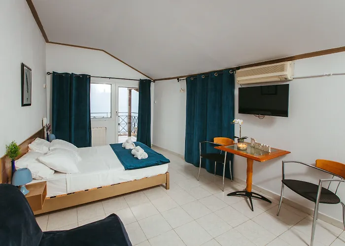 Christina - Happy Days Apart-hotel 3*